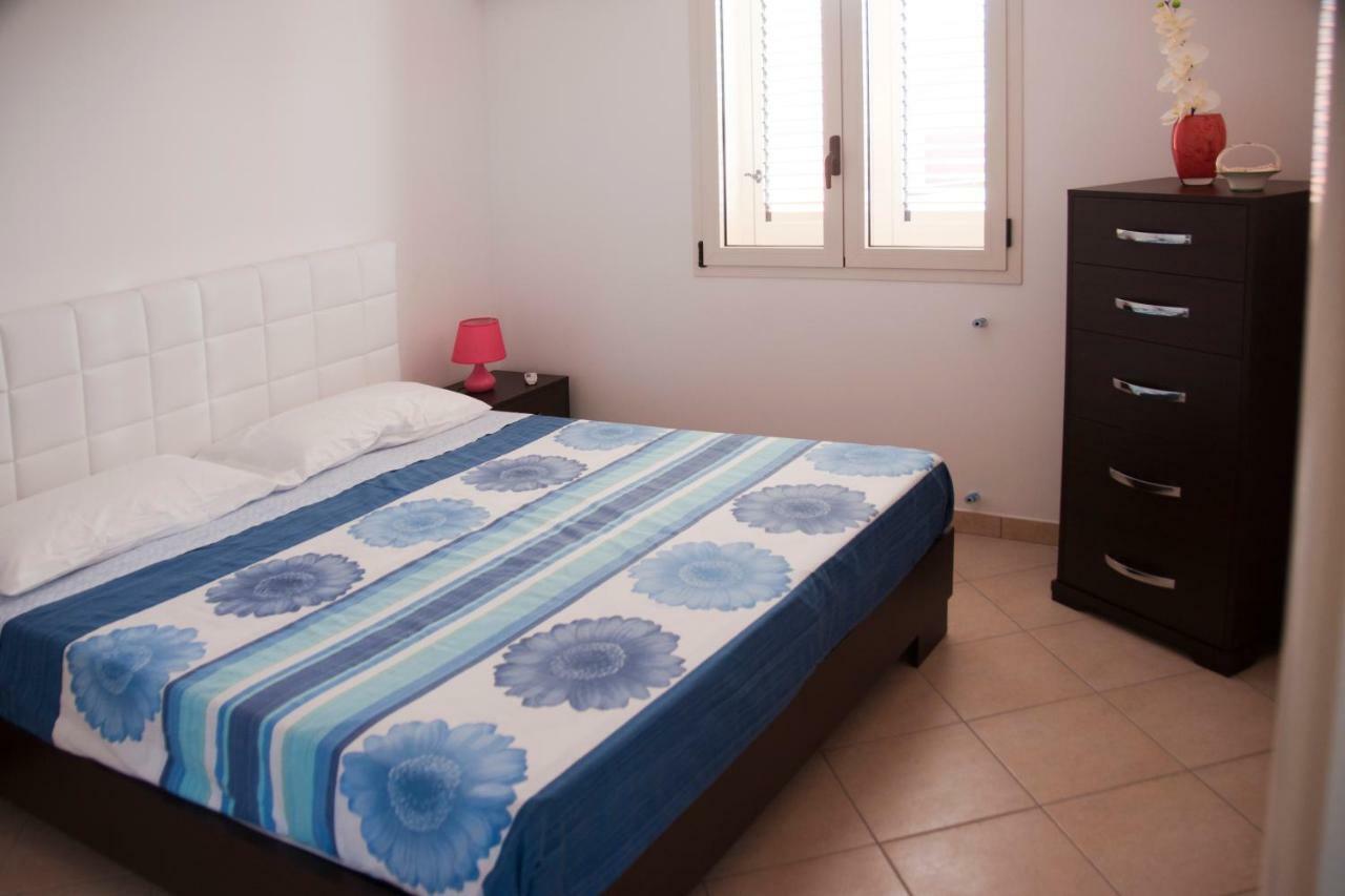 Appartamento a due passi dal mare Torre Lapillo Esterno foto